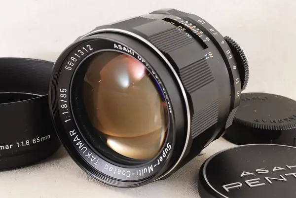 Pentax SMC Takumar 85mm F1.8 M42 35mm camera lens