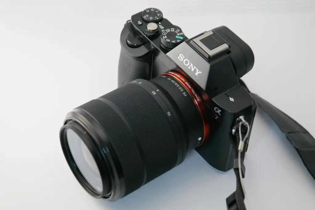 Use a DSLR to photograph your Polaroid