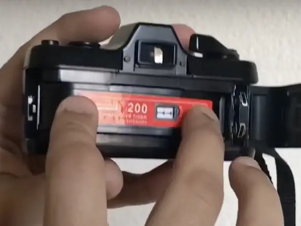 Loading A 110 Film Cartridge